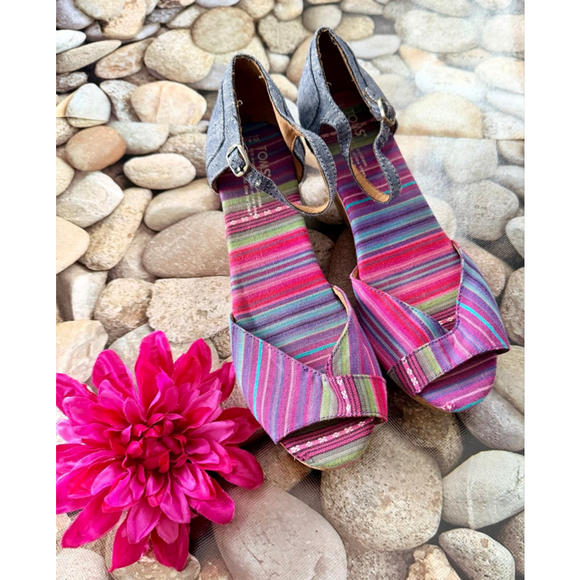 Toms Shoes - TOMS WEDGE SANDALS-9.5